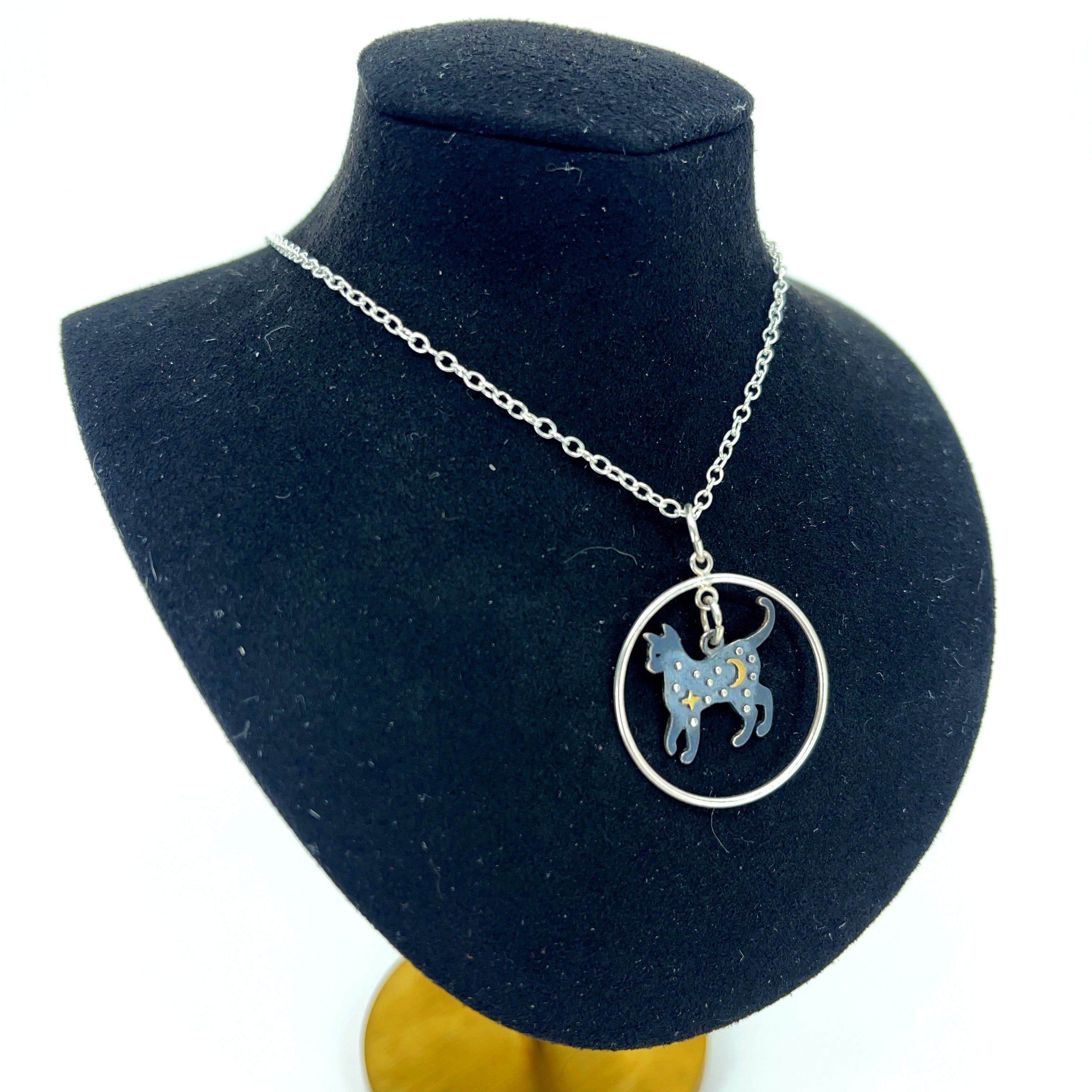 The Familiar Day Collar - Sterling Silver Day Collar Restrained Grace