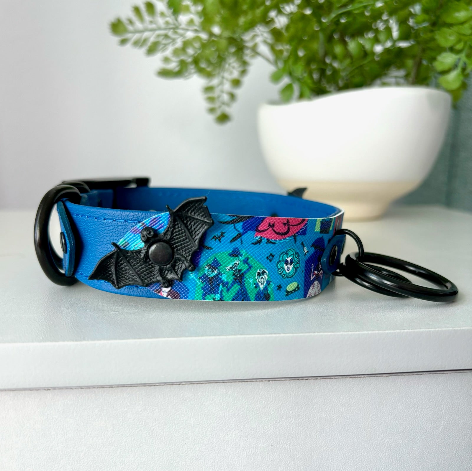 Limited Edition Haunted House Classic BDSM Collar Collar Restrained Grace