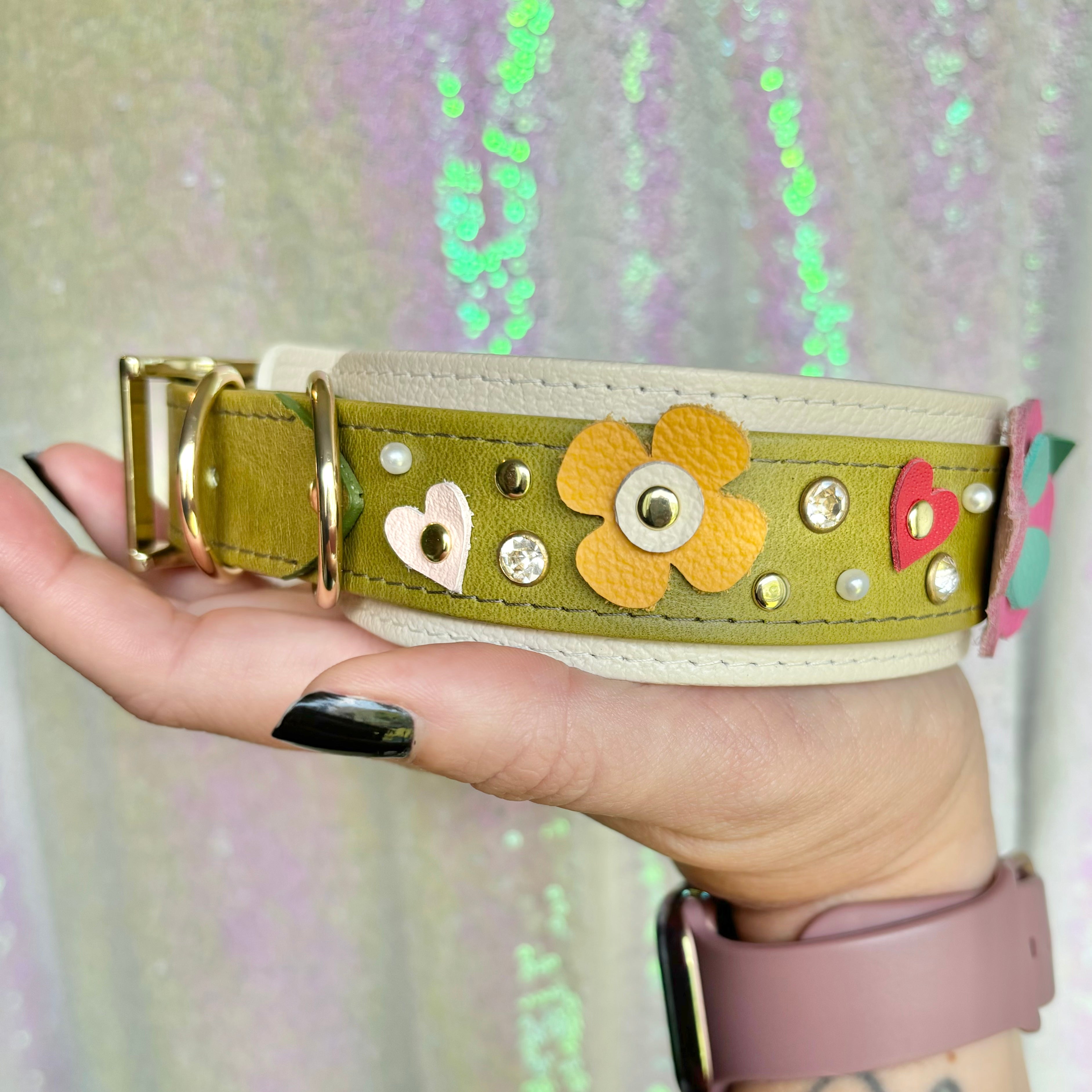 Sample Sale - Vintage Wildflower Garden Bold Collar - 13"-16" Sample Sale Restrained Grace