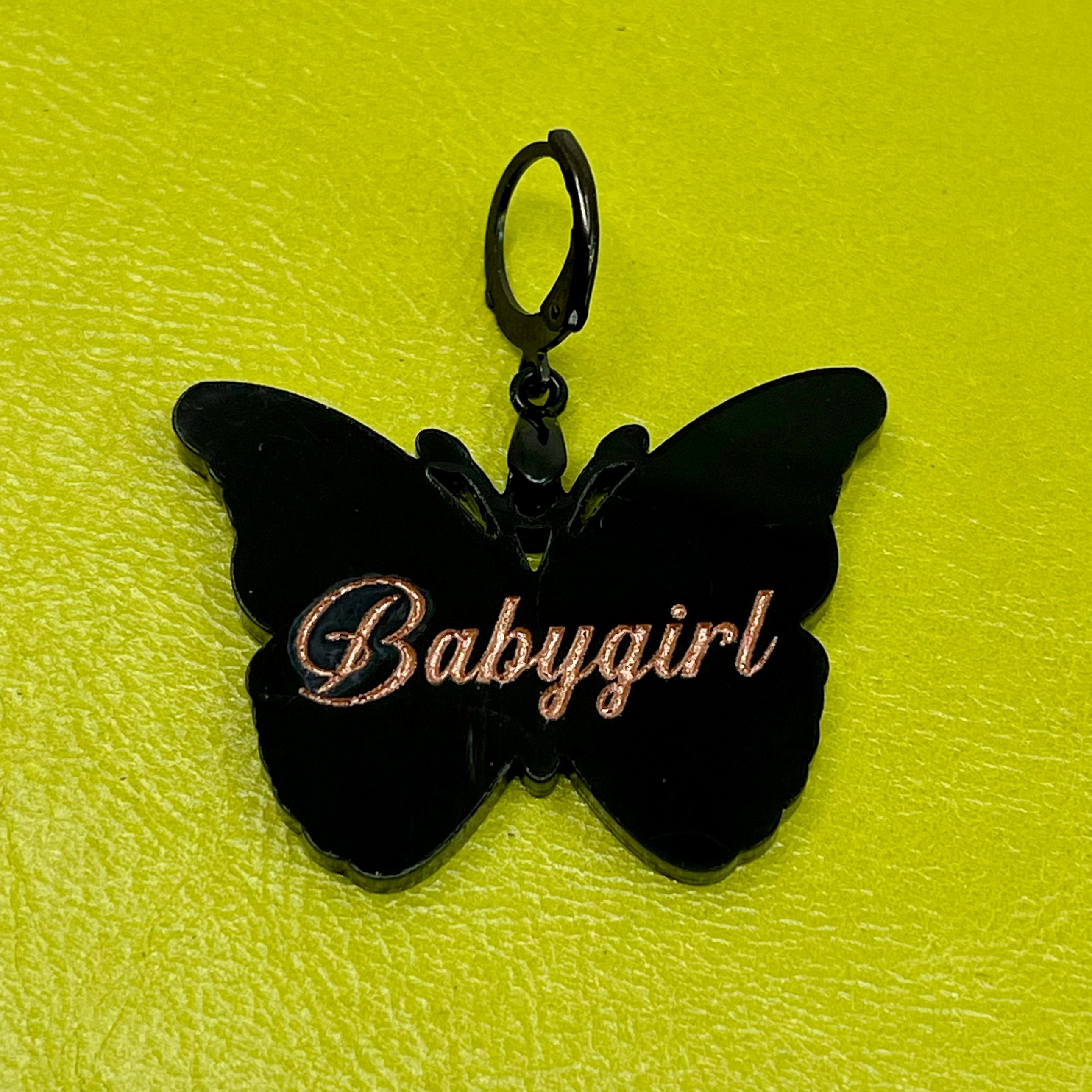 'Babygirl' Butterfly Collar Tag - Black & Rose Gold