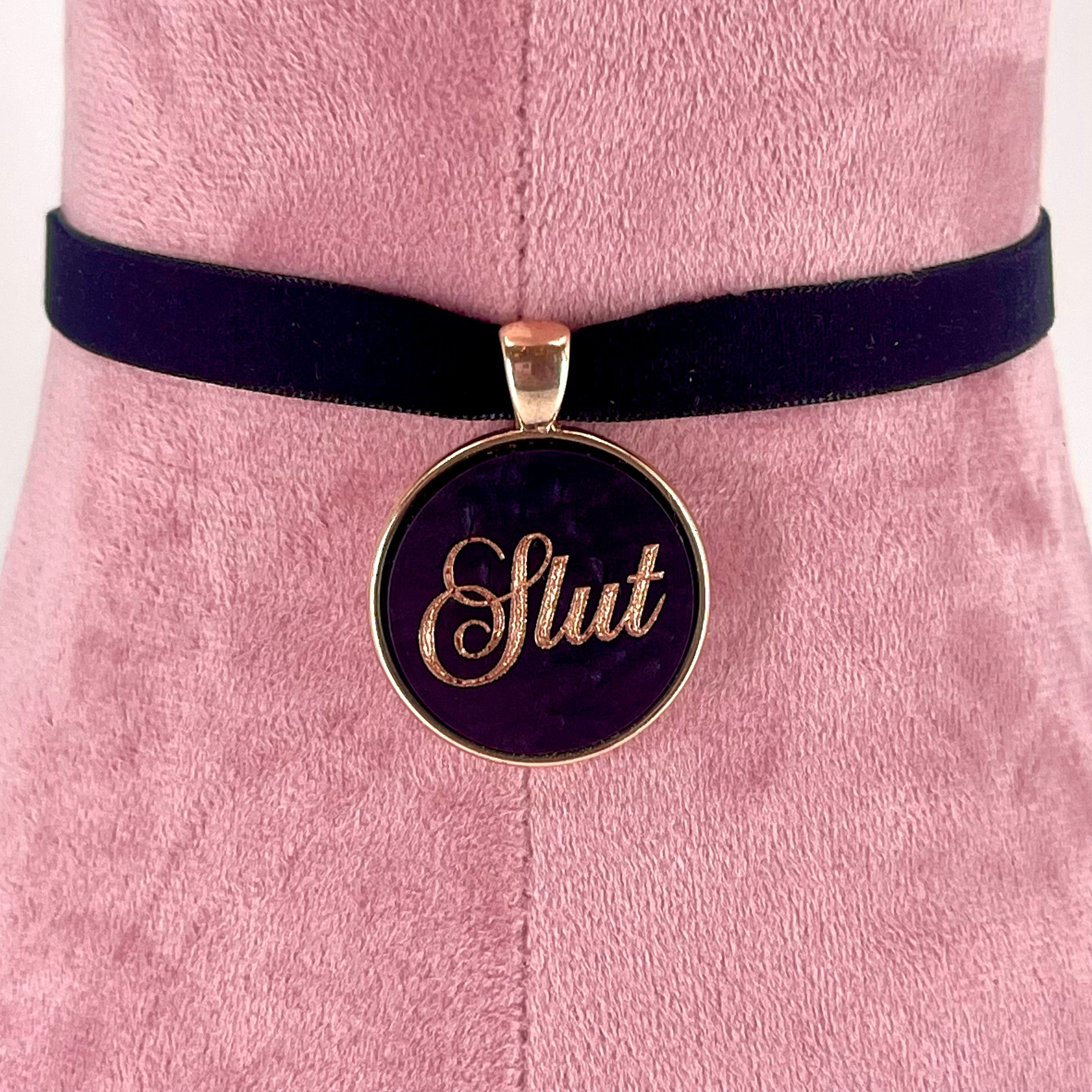 Custom Drop Pendant Mini Velvet Choker