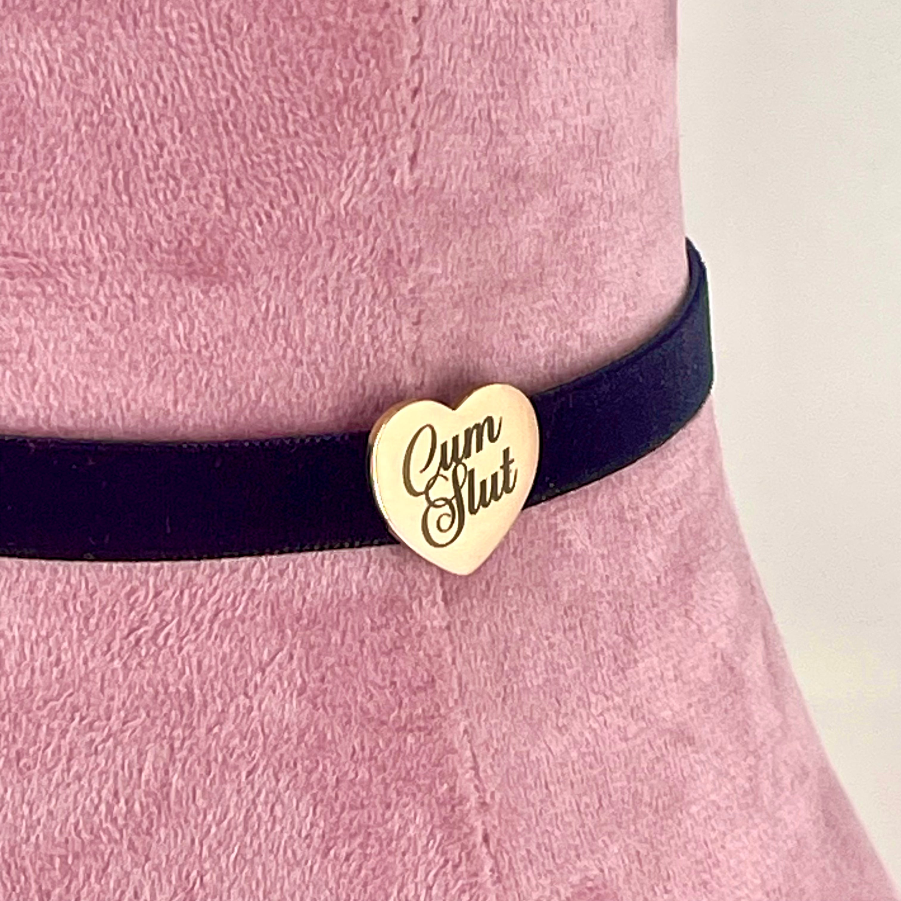 Custom Steel Heart Plaque Mini Velvet Choker