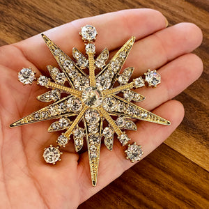 Snow Queen Brooch Brooch Restrained Grace