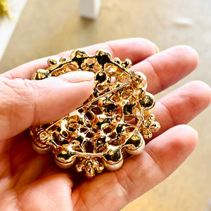 Rosette Brooch with Shell Pearls and Cubic Zirconia Brooch Restrained Grace