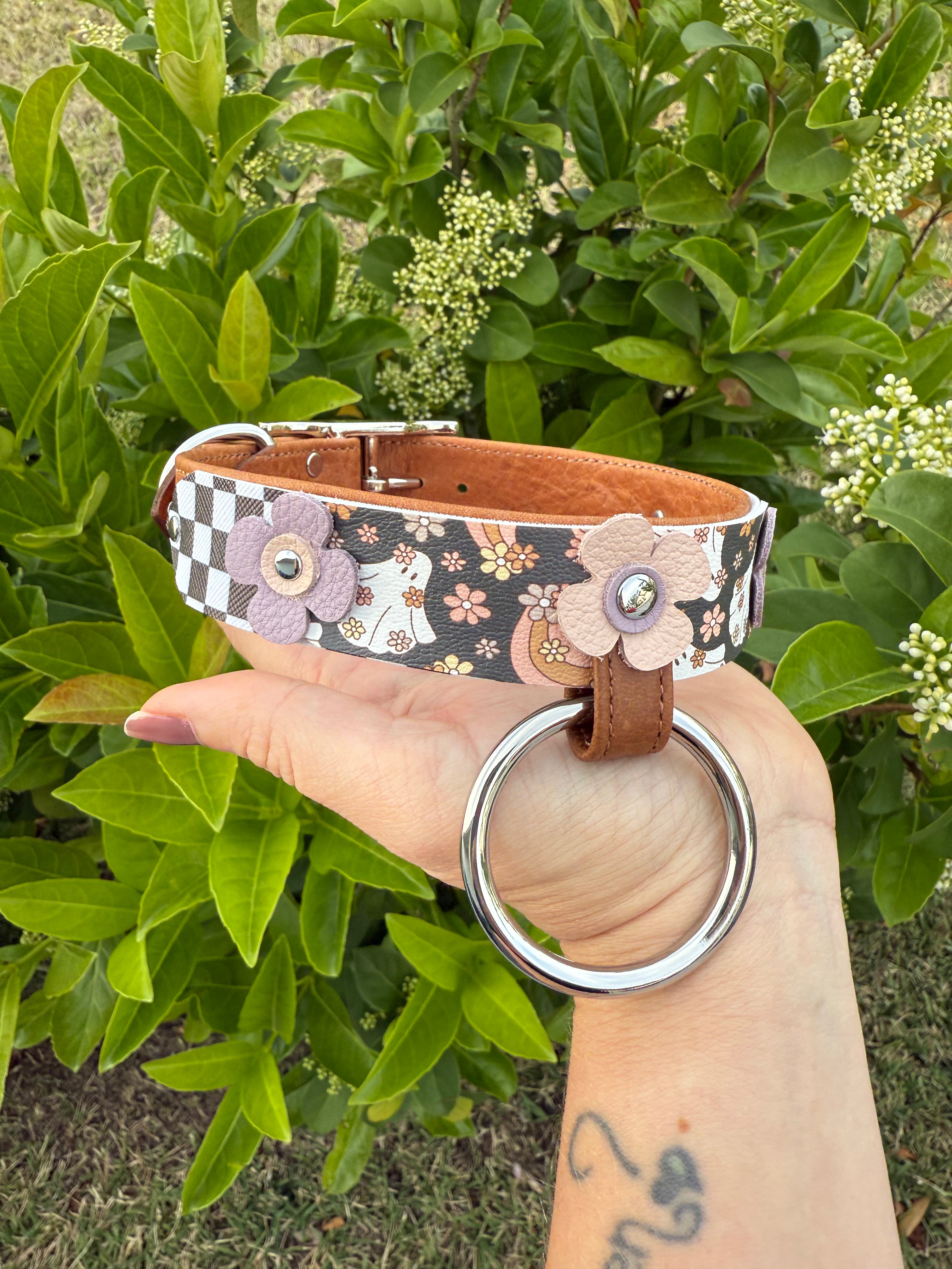 Sample Sale - Flower Power Ghosts Classic Collar - 12.5"-14.5" Collar Restrained Grace