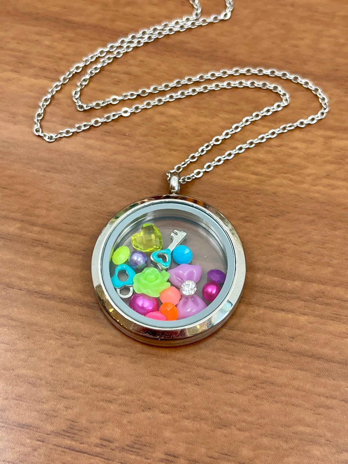 Ring of O Glass Locket Charm Set - Neon Lock & Key