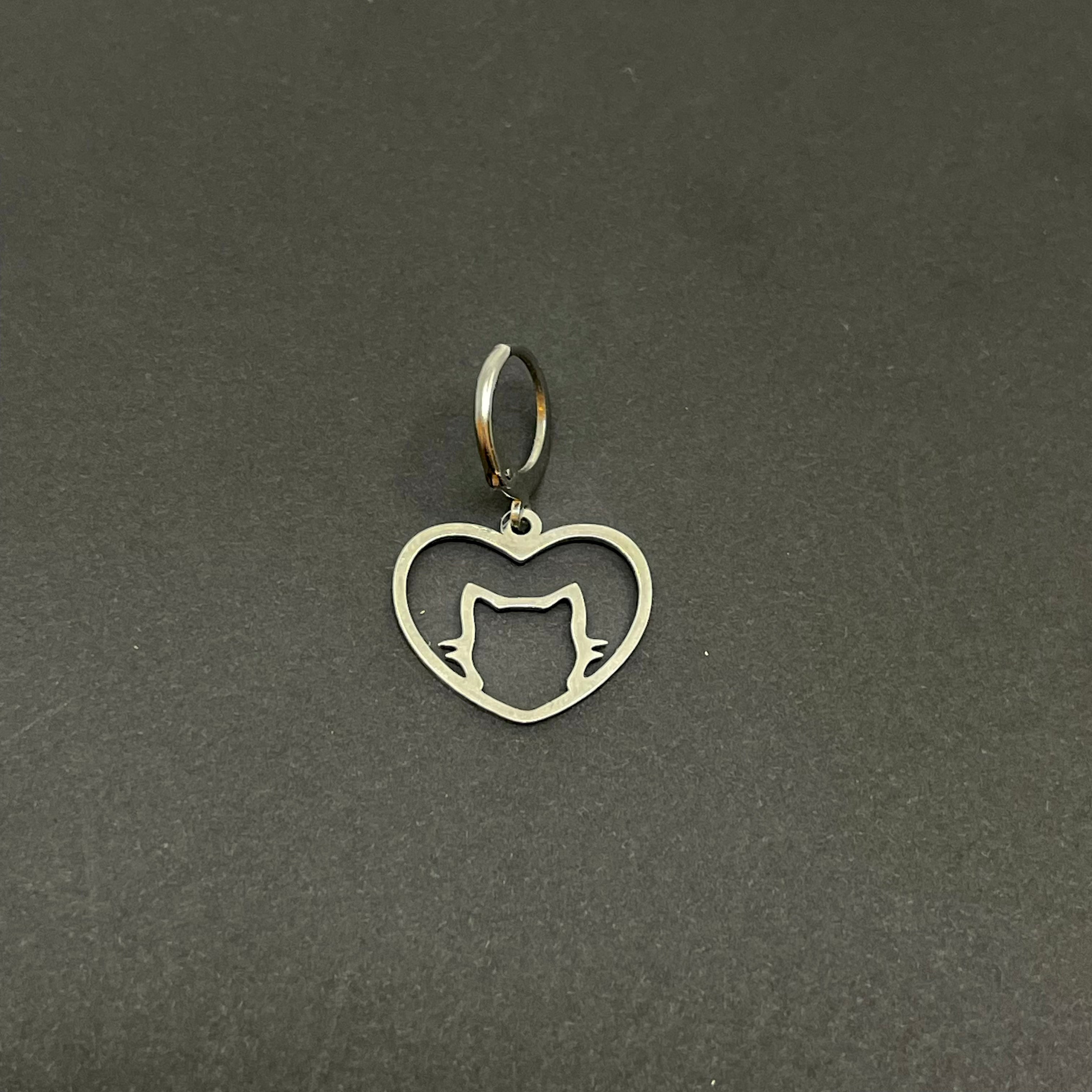 Love Kitten Collar Charm Collar Tag Restrained Grace