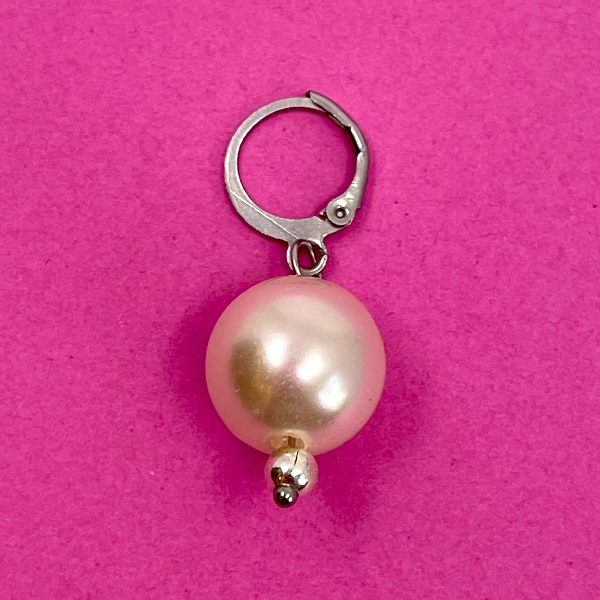 XL Pearl Collar Charm