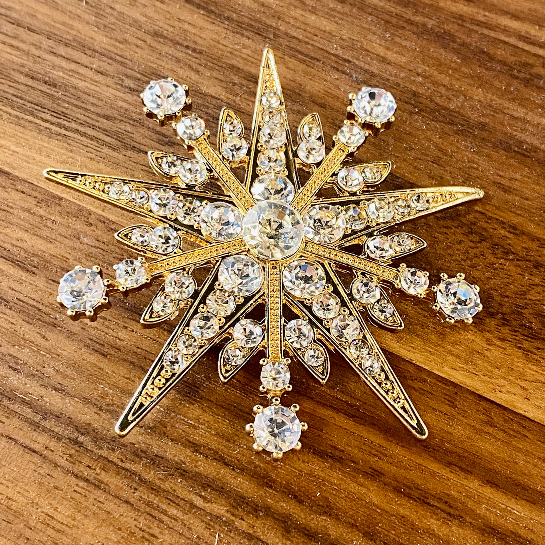 Snow Queen Brooch Brooch Restrained Grace Gold  