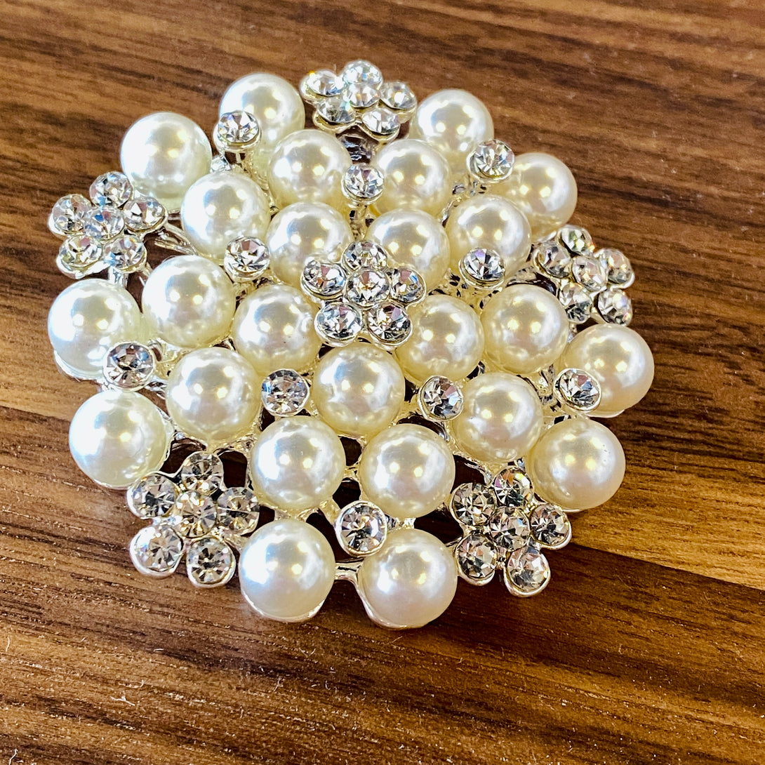 Rosette Brooch with Shell Pearls and Cubic Zirconia Brooch Restrained Grace Silver  